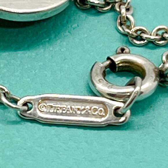 Tiffany & Co. Silver Double Return To Heart Mother of Pearl Pendant Necklace - Picture 7 of 11